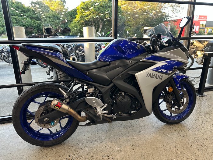2015 Yamaha YZF-R3 BLUE