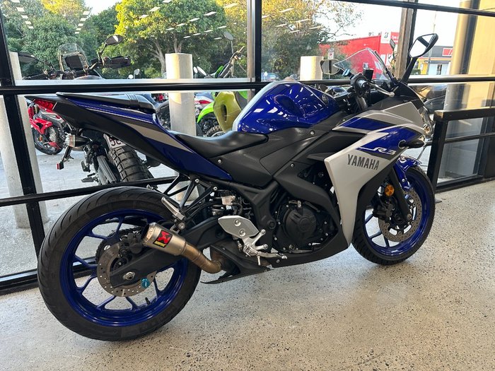 2015 Yamaha YZF-R3 BLUE