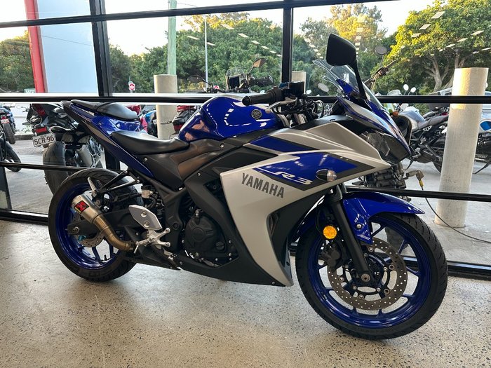 2015 Yamaha YZF-R3 BLUE