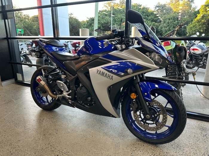 2015 Yamaha YZF-R3 BLUE