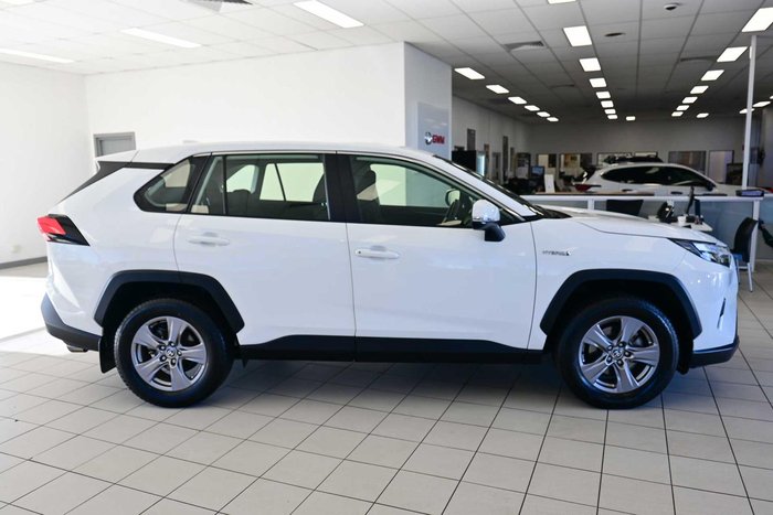 2024 Toyota RAV4 GX