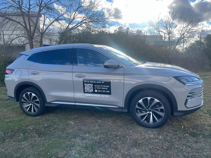 2025 BYD SEALION 6 Premium