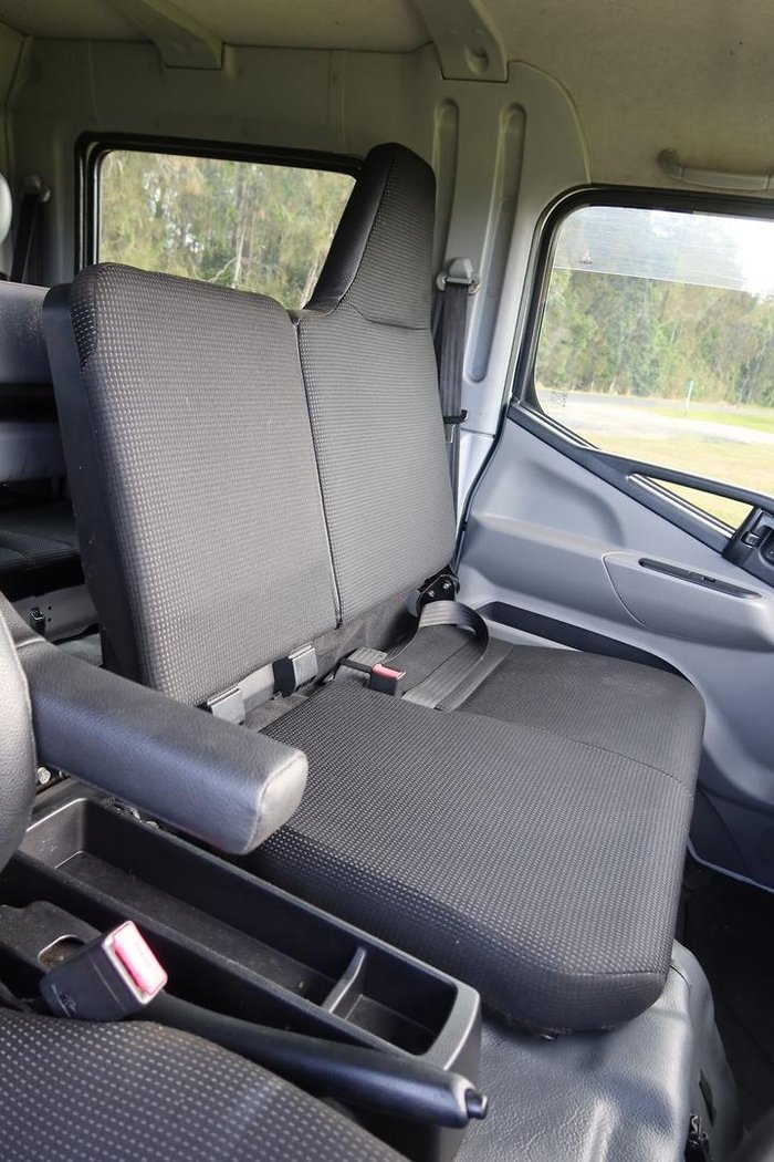 2017 Fuso Canter Fe 815 Crew Cab Amt Auto