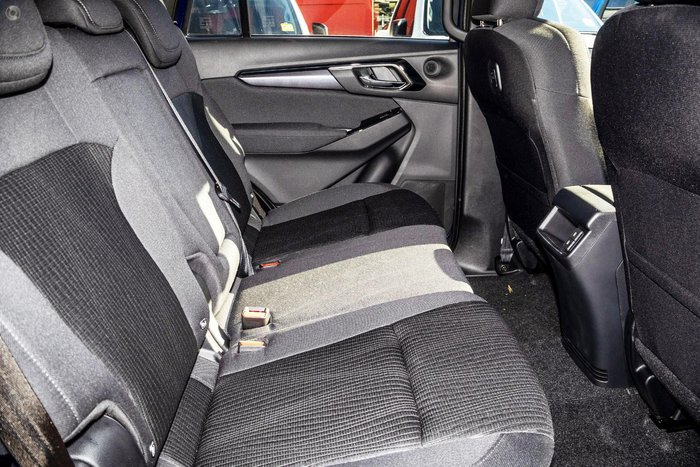 2025 Isuzu MU-X LS-U
