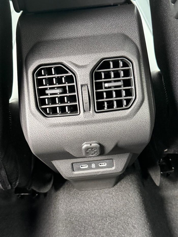 2025 Renault Duster Techno X1311 MY25 4x2 Pearlescent Black
