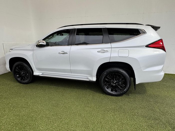 2023 Mitsubishi Pajero Sport GSR