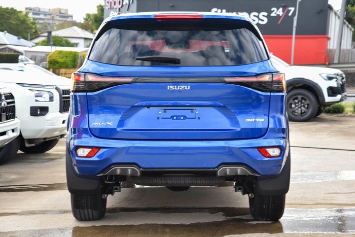 2025 Isuzu MU-X LS-T
