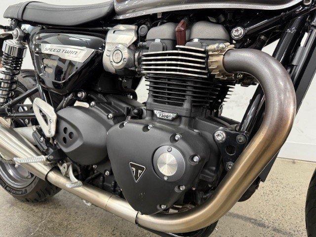 2019 Triumph SPEED TWIN Silver