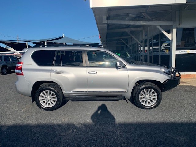 2017 Toyota Landcruiser Prado Altitude