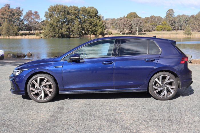2023 Volkswagen Golf 110TSI R-Line