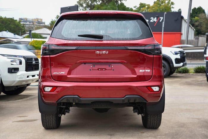 2025 Isuzu MU-X LS-M
