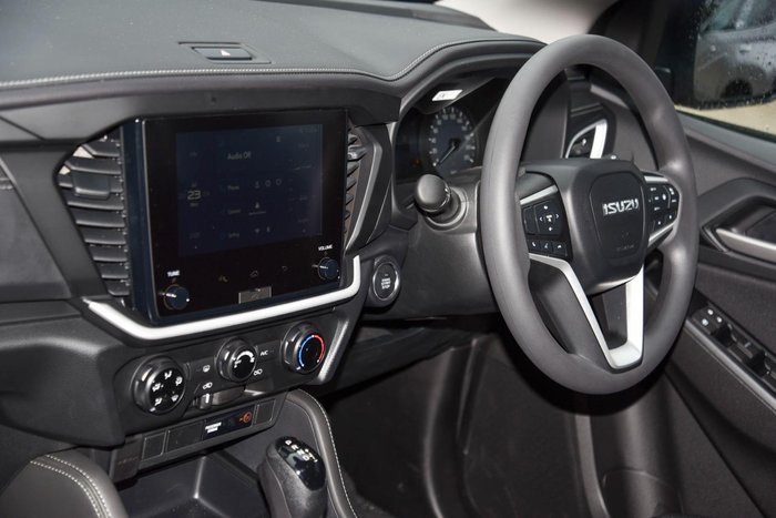 2025 Isuzu MU-X LS-M