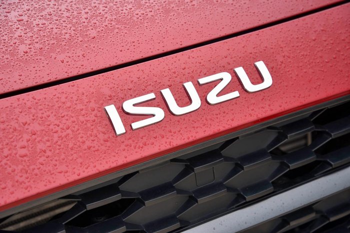 2025 Isuzu MU-X LS-M