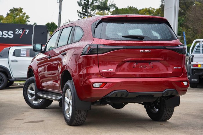 2025 Isuzu MU-X LS-M
