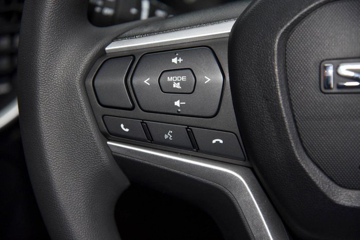2025 Isuzu MU-X LS-M