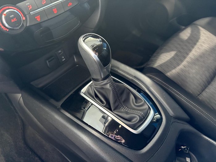 2019 Nissan X-TRAIL ST