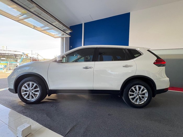 2019 Nissan X-TRAIL ST