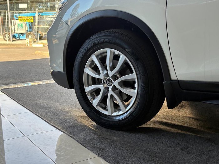 2019 Nissan X-TRAIL ST