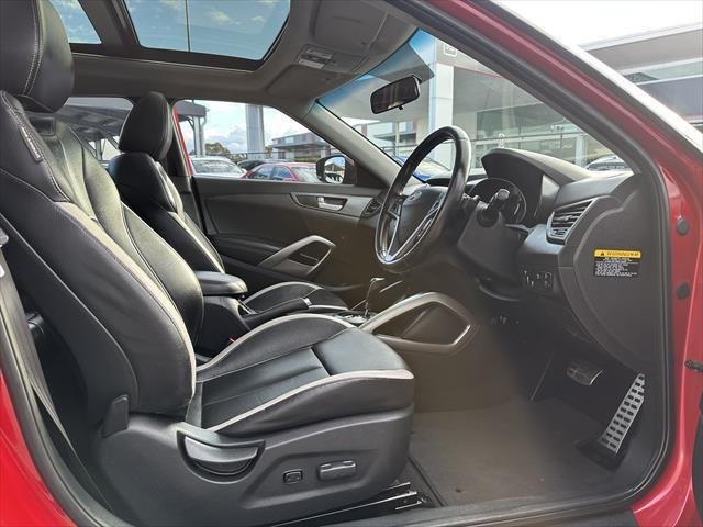 2013 Hyundai Veloster SR Turbo