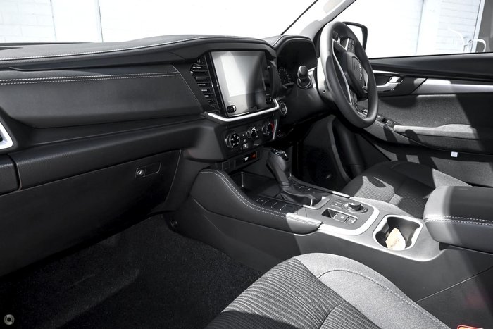 2025 Isuzu MU-X LS-M