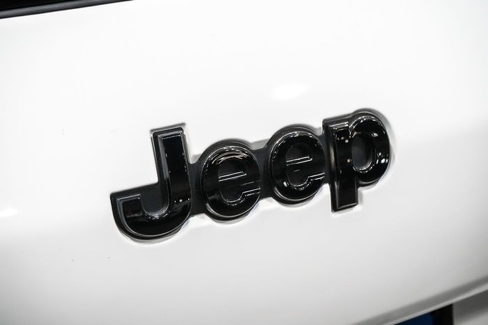 2023 Jeep Grand Cherokee Night Eagle