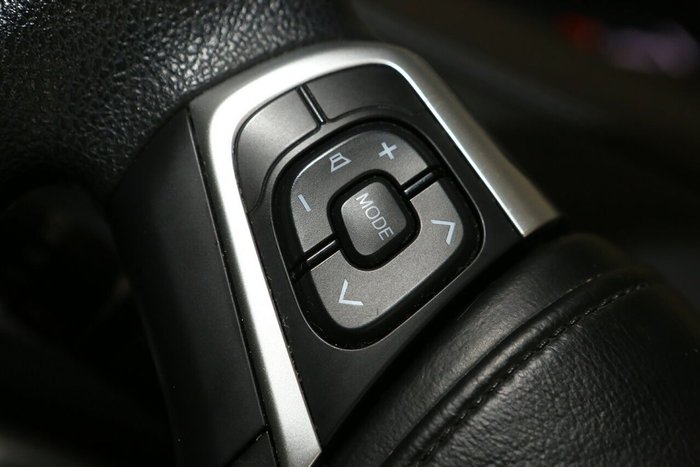 2016 Toyota Tarago GLX