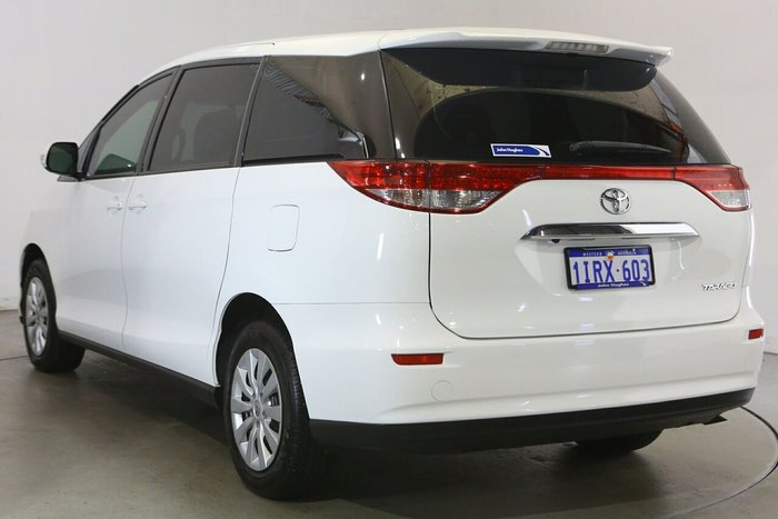 2016 Toyota Tarago