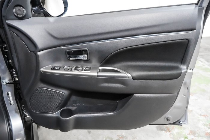 2024 Mitsubishi ASX LS