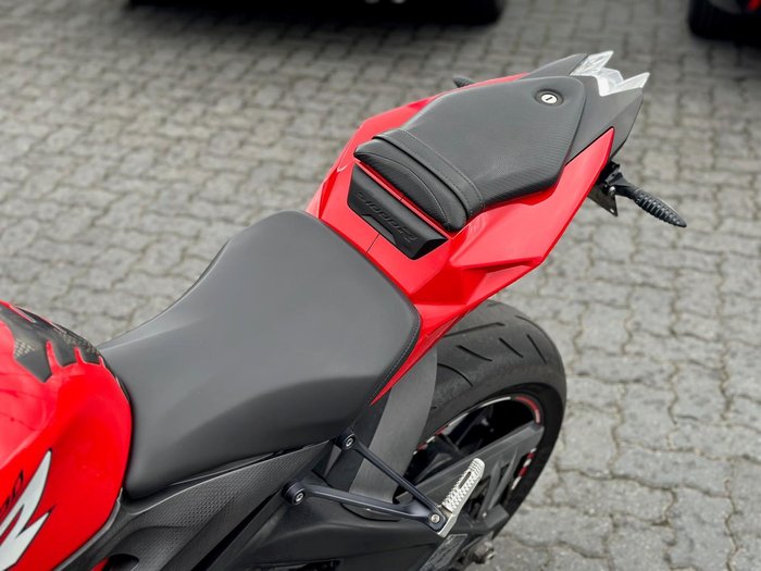 2014 BMW S 1000 R S 1000 Red