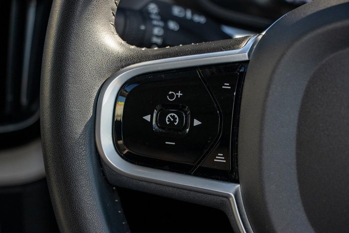 2019 Volvo XC60 T5 Inscription