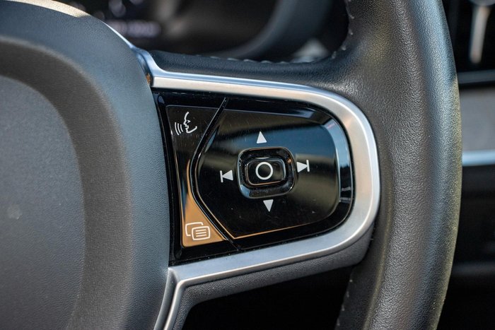 2019 Volvo XC60 T5 Inscription