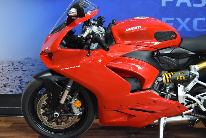 2020 Ducati 2020 Ducati Panigale V2 Red