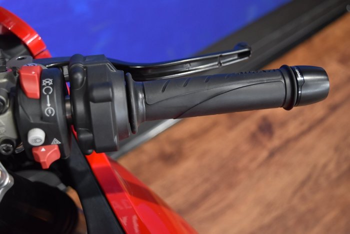 2020 Ducati 2020 Ducati Panigale V2 Red