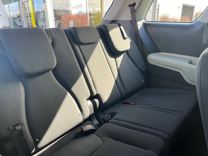 2021 Kia Carnival S