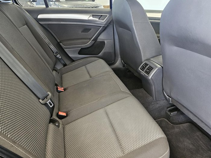 2017 Volkswagen Golf 110TSI