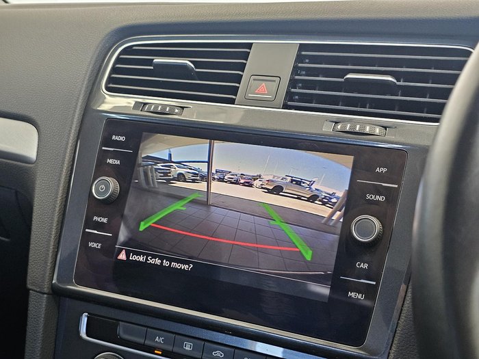 2017 Volkswagen Golf 110TSI