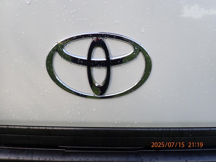 2013 Toyota Coaster Deluxe WHITE