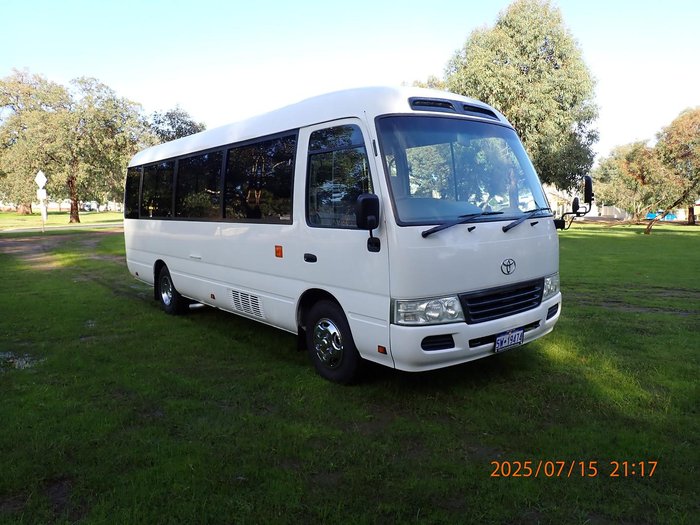 2013 Toyota Coaster Deluxe WHITE