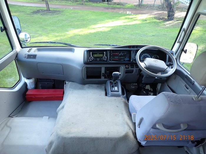 2013 Toyota Coaster Deluxe WHITE