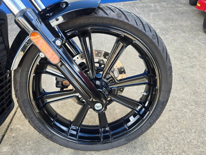 2022 Indian SCOUT ROGUE STEALTH GRAY