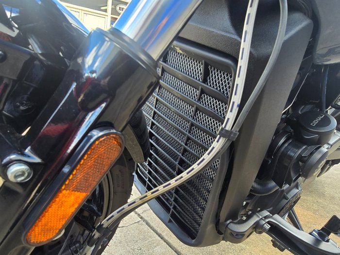 2022 Indian SCOUT ROGUE STEALTH GRAY