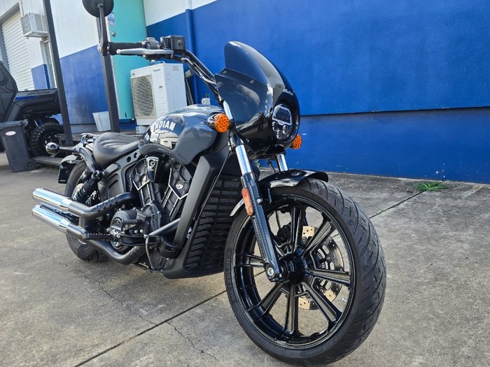 2022 Indian SCOUT ROGUE STEALTH GRAY