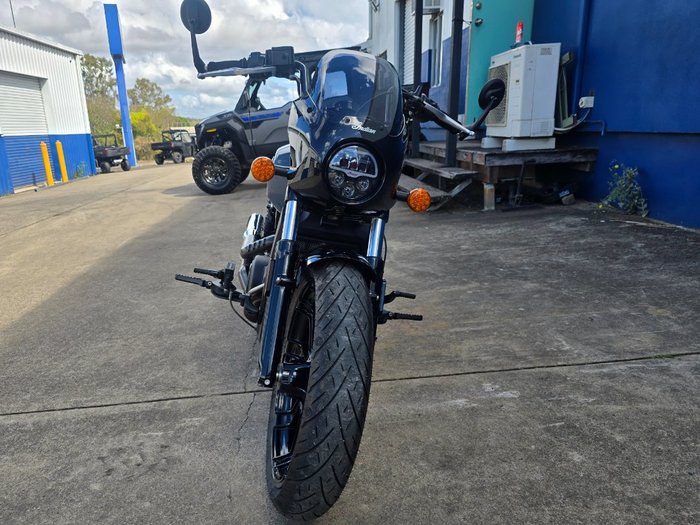 2022 Indian SCOUT ROGUE STEALTH GRAY