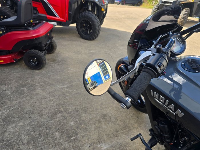 2022 Indian SCOUT ROGUE STEALTH GRAY