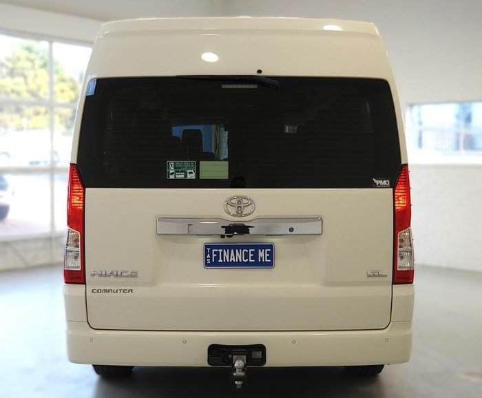 2022 Toyota Hiace Commuter GL