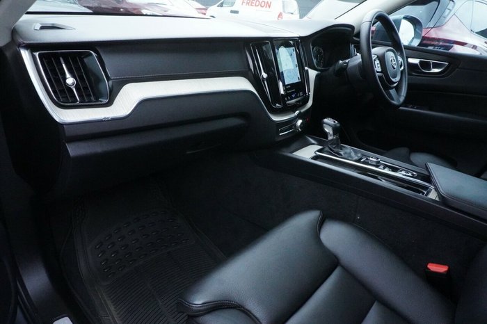 2021 Volvo XC60 T5 Inscription