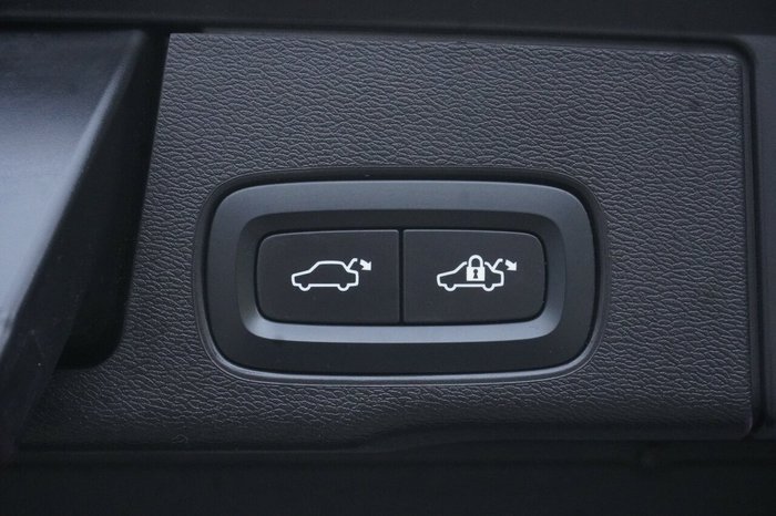 2021 Volvo XC60 T5 Inscription