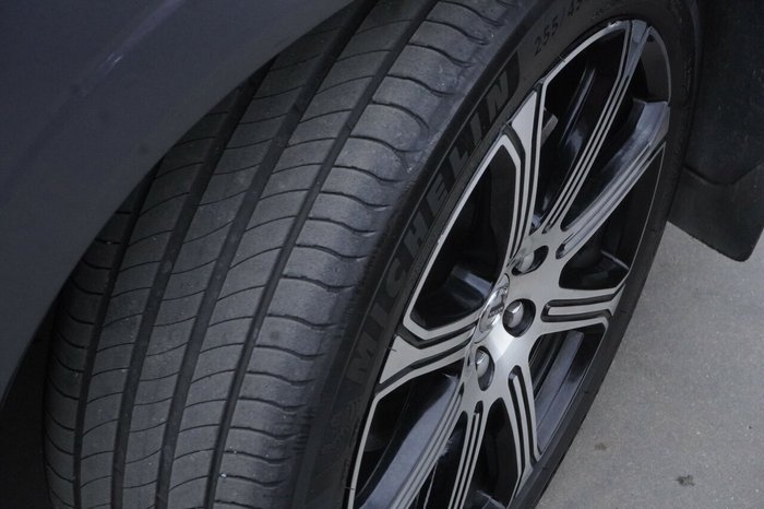 2021 Volvo XC60 T5 Inscription