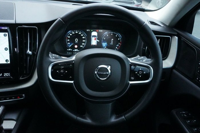 2021 Volvo XC60 T5 Inscription