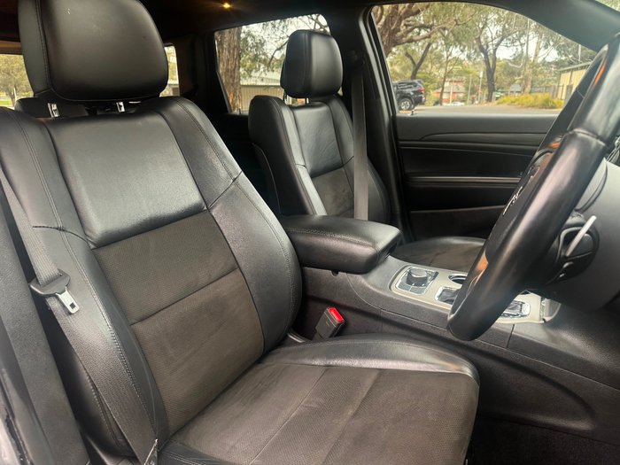 2021 Jeep Grand Cherokee Night Eagle